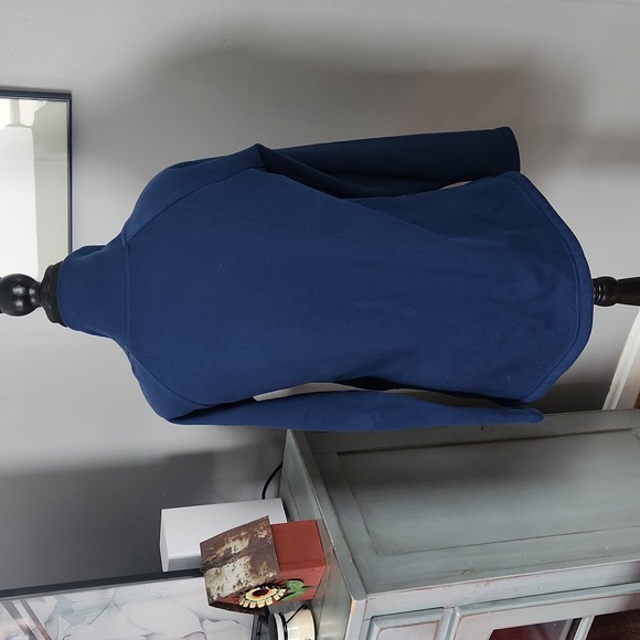 Athleta Women's Cozy Karma Zip Neck Sweatshirt - Picture 5 of 9